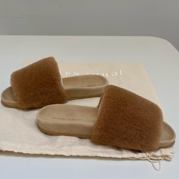 Jenni Kayne Shearling Slide Sandal in Natural sizes 37, 38 New in Bag - Picture 5 of 10
